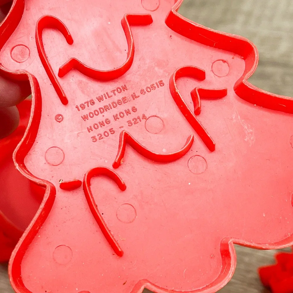 Vintage Wilton Christmas Cookie Cutter Set Red Plastic Holiday Shapes